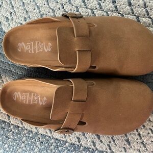 Target clogs
